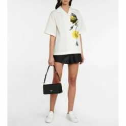 Prada Femme Leather Baguette Bag -Cheap Prada Store unnamed file 1225