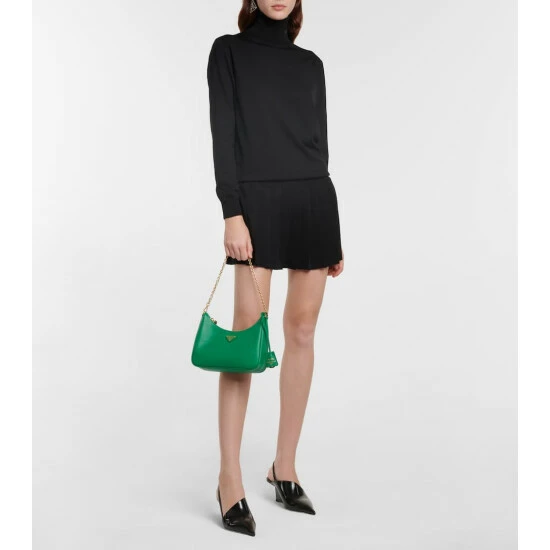 Prada Re-Edition 2005 Small Shoulder Bag 6 Prada Re-Edition 2005 Small Shoulder Bag - Image 4