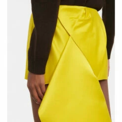 Prada Silk Satin Miniskirt With Train -Cheap Prada Store unnamed file 2109