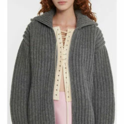 Prada Ribbed-knit Zipped Cardigan 9 Prada Ribbed-knit Zipped Cardigan -Cheap Prada Store unnamed file 2449