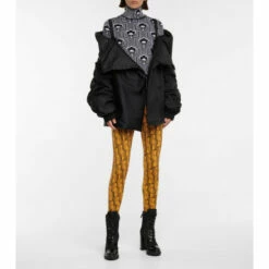 Prada Nylon Off-the-shoulder Jacket -Cheap Prada Store unnamed file 2939