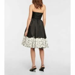 Prada Re-Nylon And Lace Dress -Cheap Prada Store unnamed file 3517