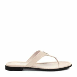 Prada Patent Leather Thong Sandals -Cheap Prada Store unnamed file 3856