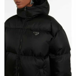 Prada Re-Nylon Hooded Down Jacket -Cheap Prada Store unnamed file 4710