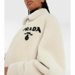 Prada Logo Shearling Jacket -Cheap Prada Store unnamed file 5093