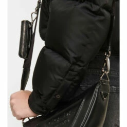 Prada Re-Nylon Cropped Down Jacket -Cheap Prada Store unnamed file 5189